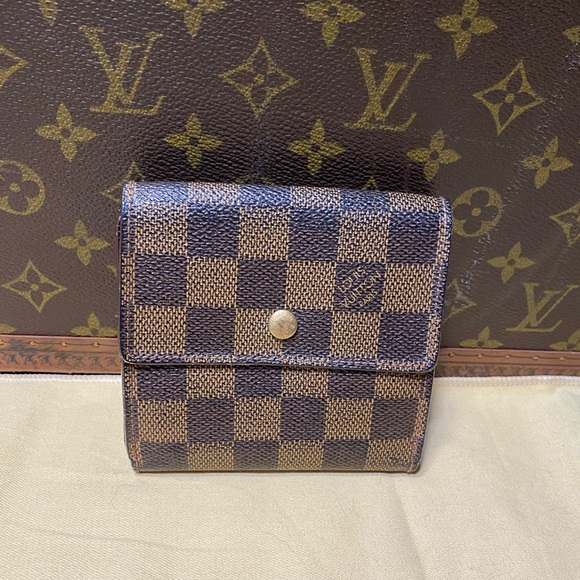 Louis Vuitton wallet - Picture 1 of 11